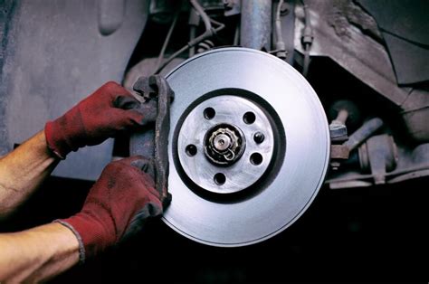 test rear brake pads|how long should brake pads last.